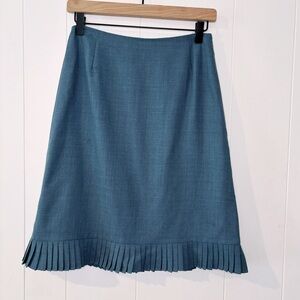 Ann Taylor Blue Wool Blend Skirt With Pleated Hem 8P
